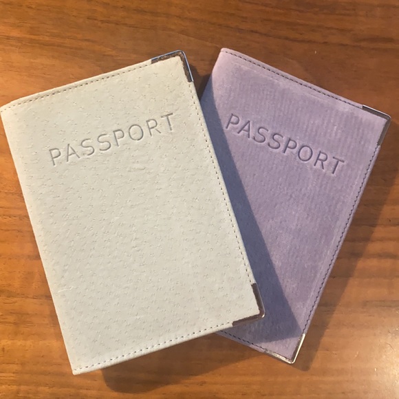MINTY Green Suede Passport Holder - Picture 3 of 3